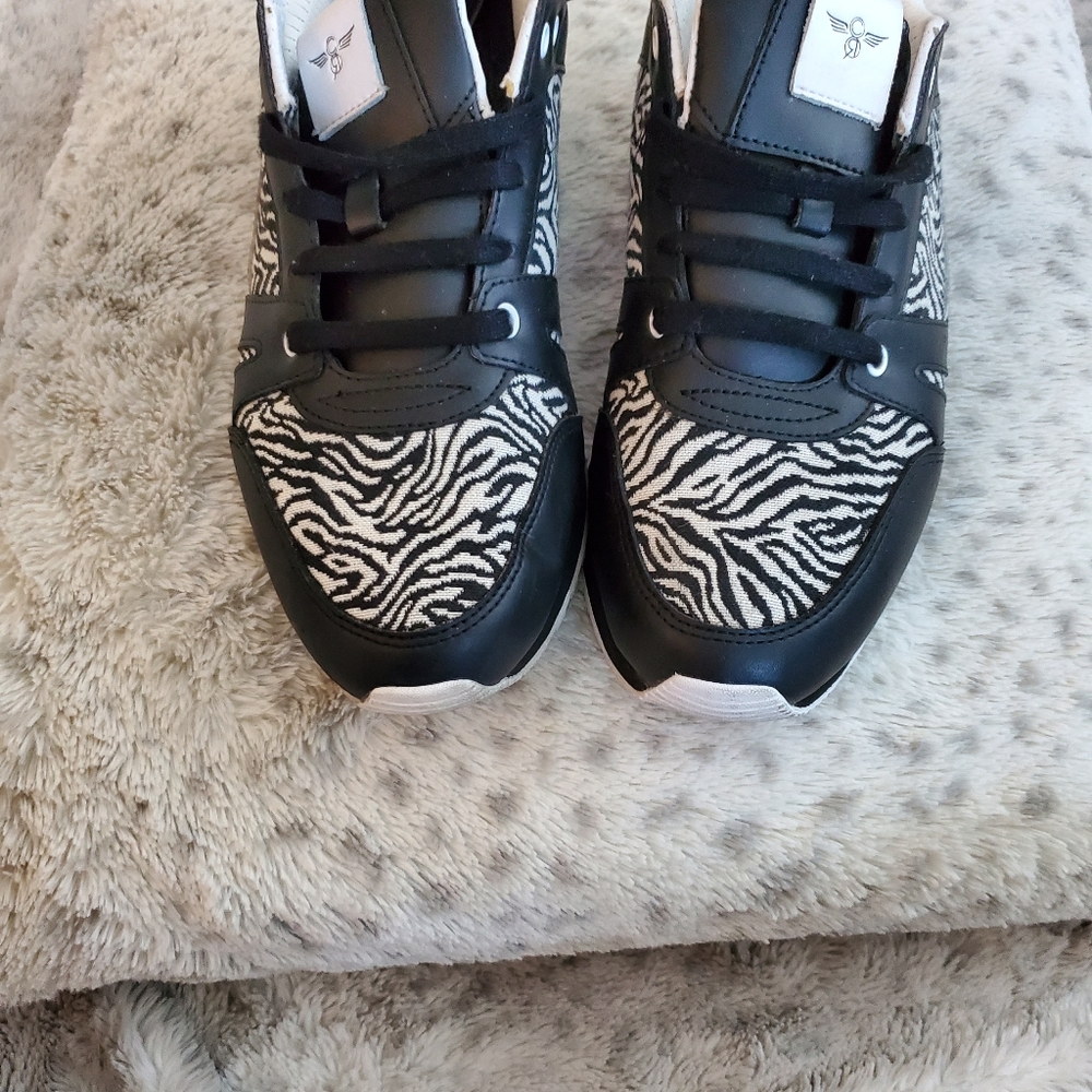 Mens Creative Reaction Sneakers